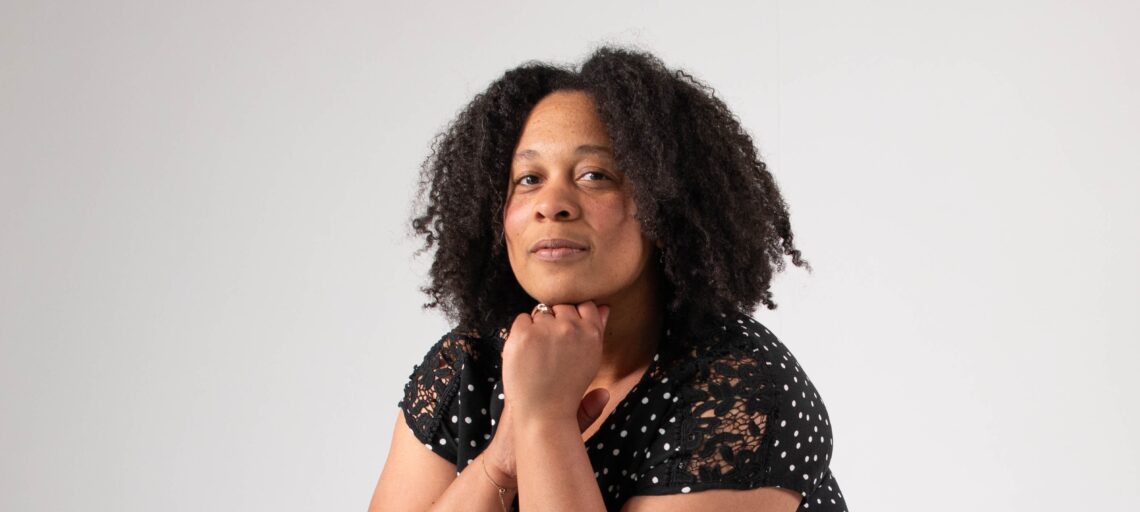Gwendolyn Heath, one woman theatershow: Spiegelkracht