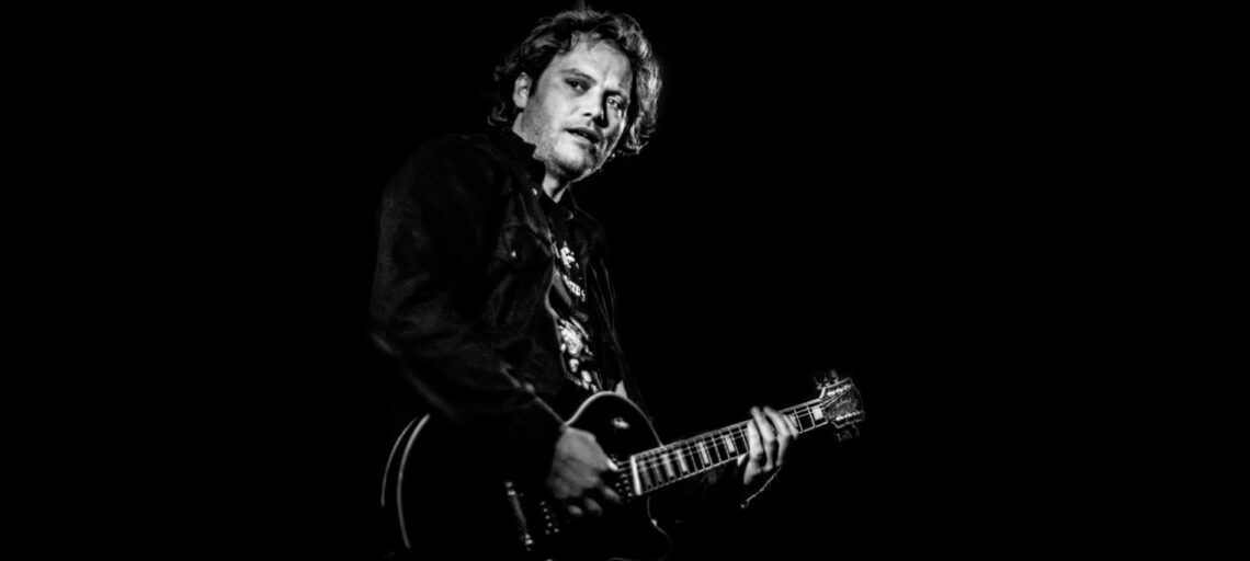 Tribute to the Blues: Ruben Hoeke Band + Doghouse Tenants